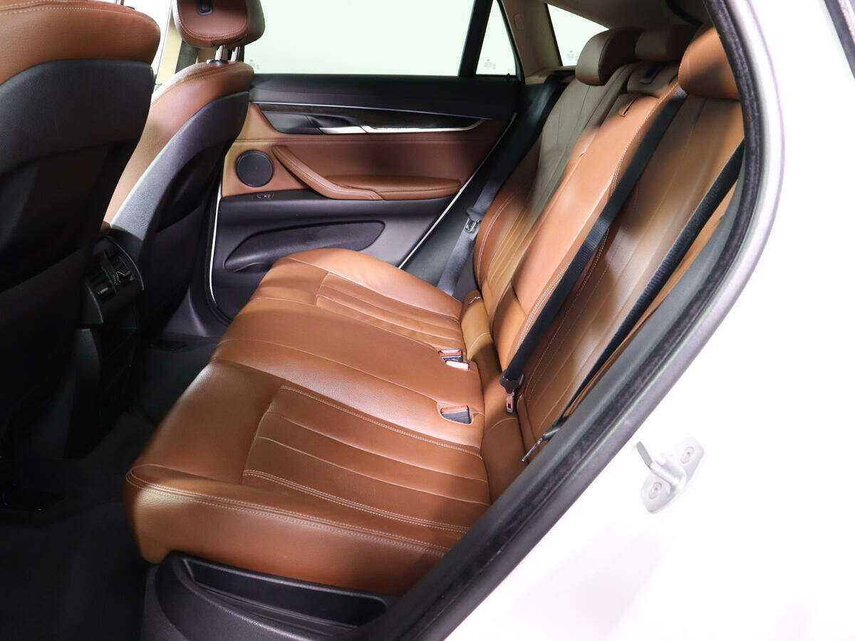 BMW X6 2018 года с пробегом. Фото: #9