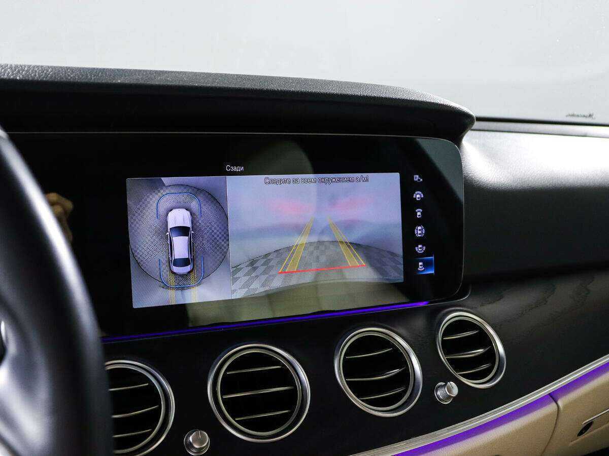 Mercedes-Benz E-Класс 2021 года с пробегом. Фото: #23