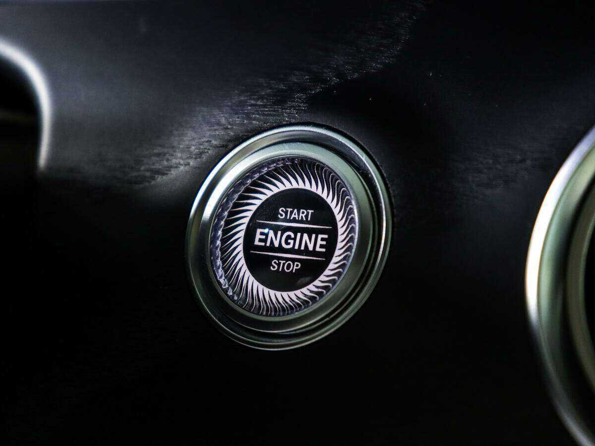 Mercedes-Benz E-Класс 2021 года с пробегом. Фото: #25