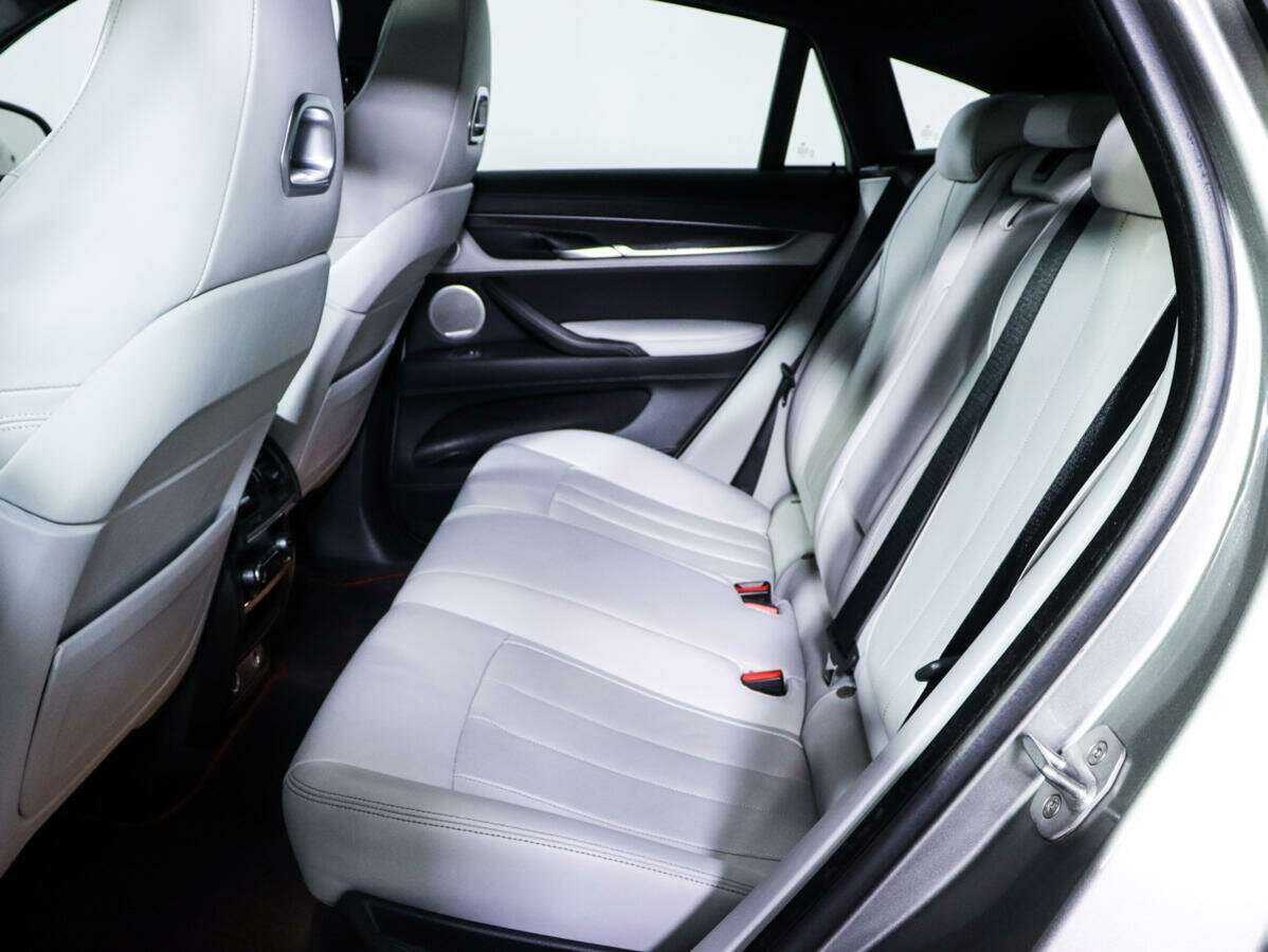 BMW X6 M 2018 года с пробегом. Фото: #8