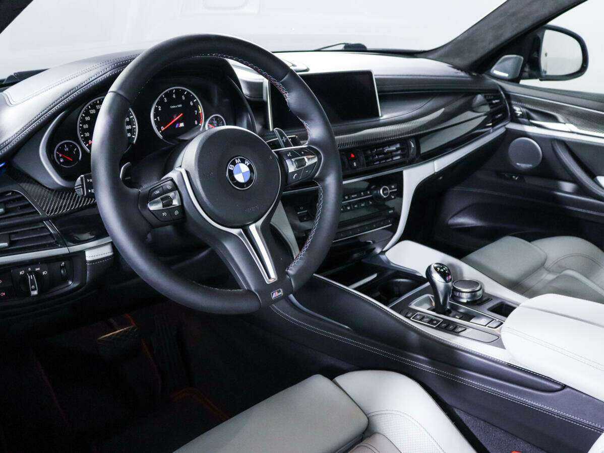 BMW X6 M 2018 года с пробегом. Фото: #12
