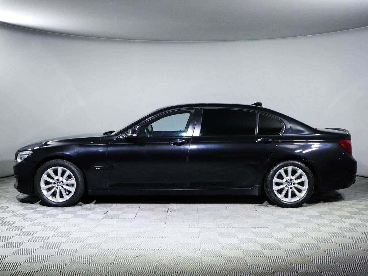 BMW 7 серии 2013 года с пробегом. Фото: #6