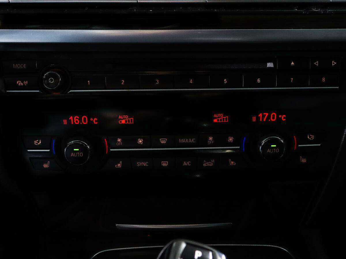 BMW 7 серии 2013 года с пробегом. Фото: #15