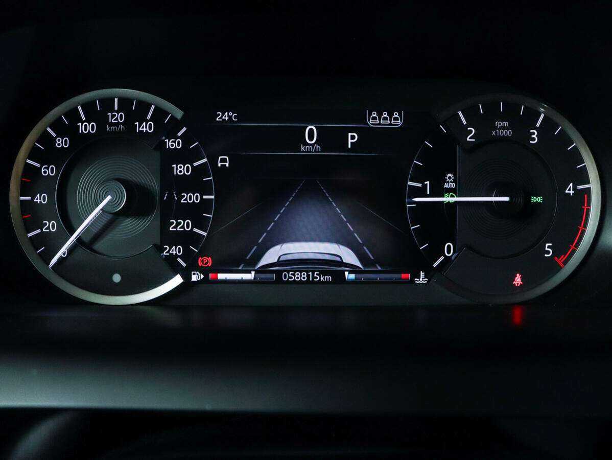 Land Rover Discovery Sport 2020 года с пробегом. Фото: #8