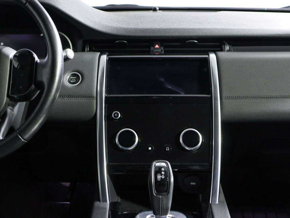 Land Rover Discovery Sport 2020 года с пробегом. Фото: #10