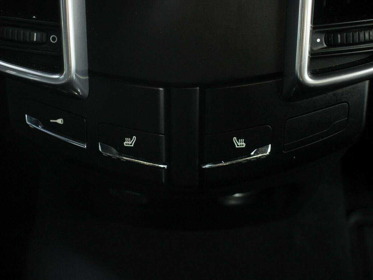 Porsche Cayenne 2010 года с пробегом. Фото: #15