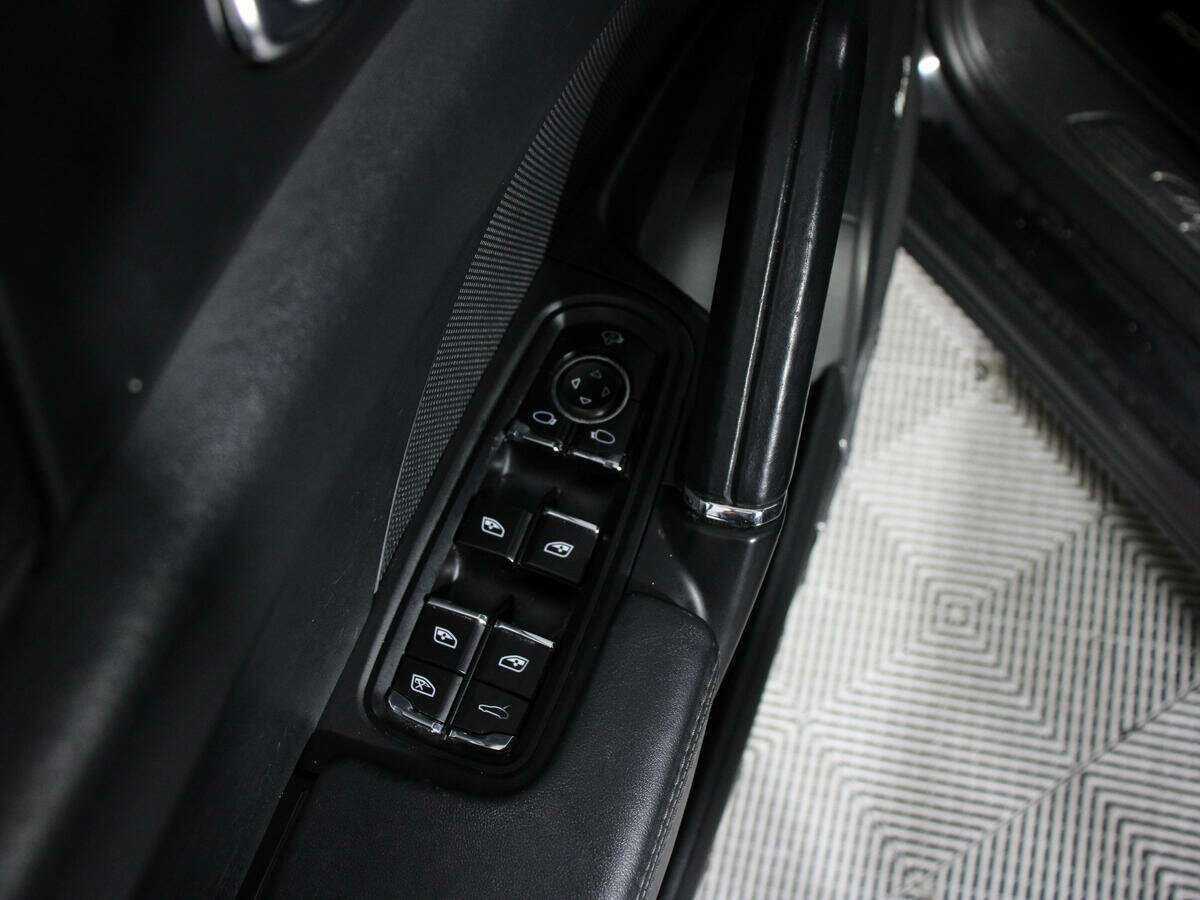 Porsche Cayenne 2010 года с пробегом. Фото: #17