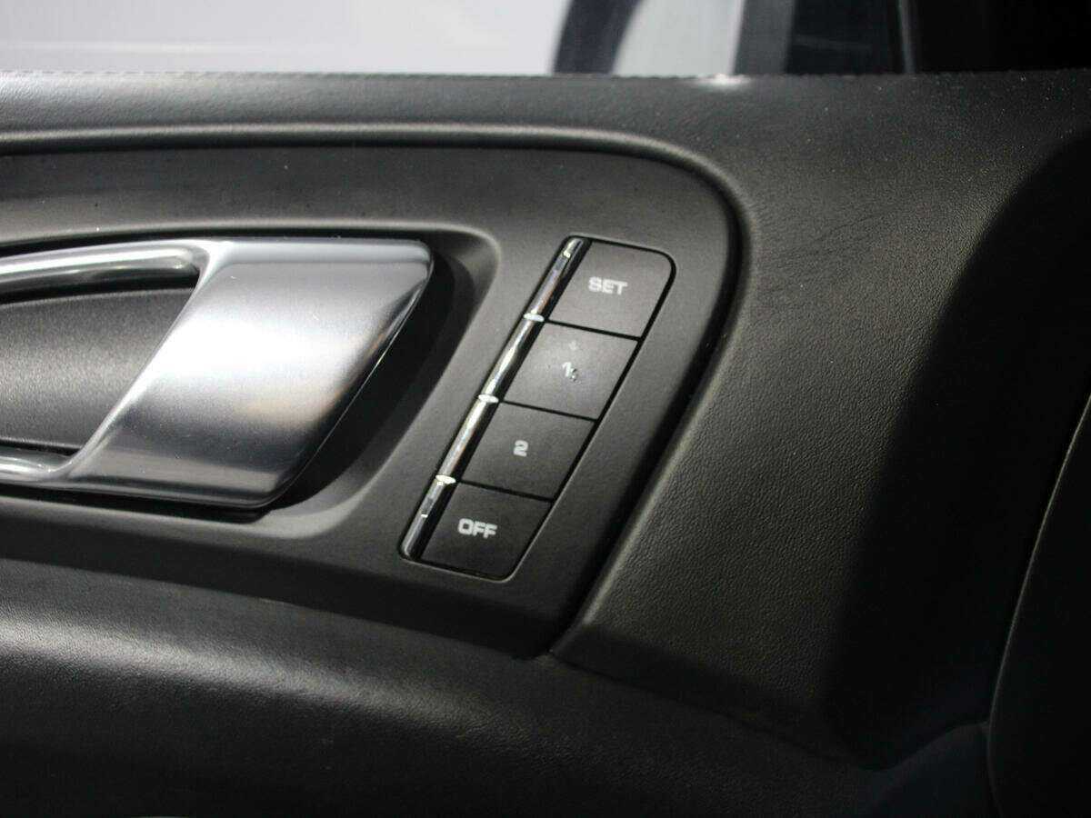 Porsche Cayenne 2010 года с пробегом. Фото: #19