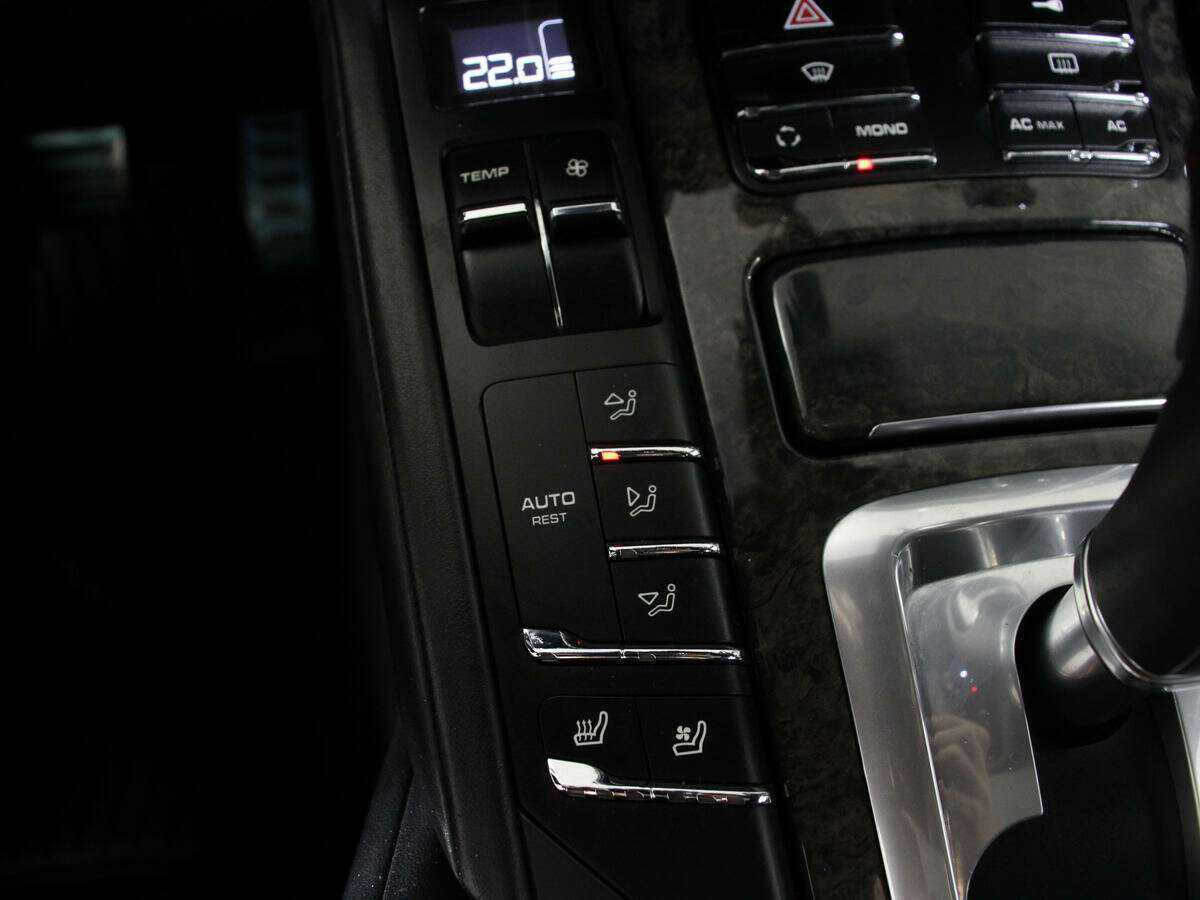 Porsche Cayenne 2010 года с пробегом. Фото: #25