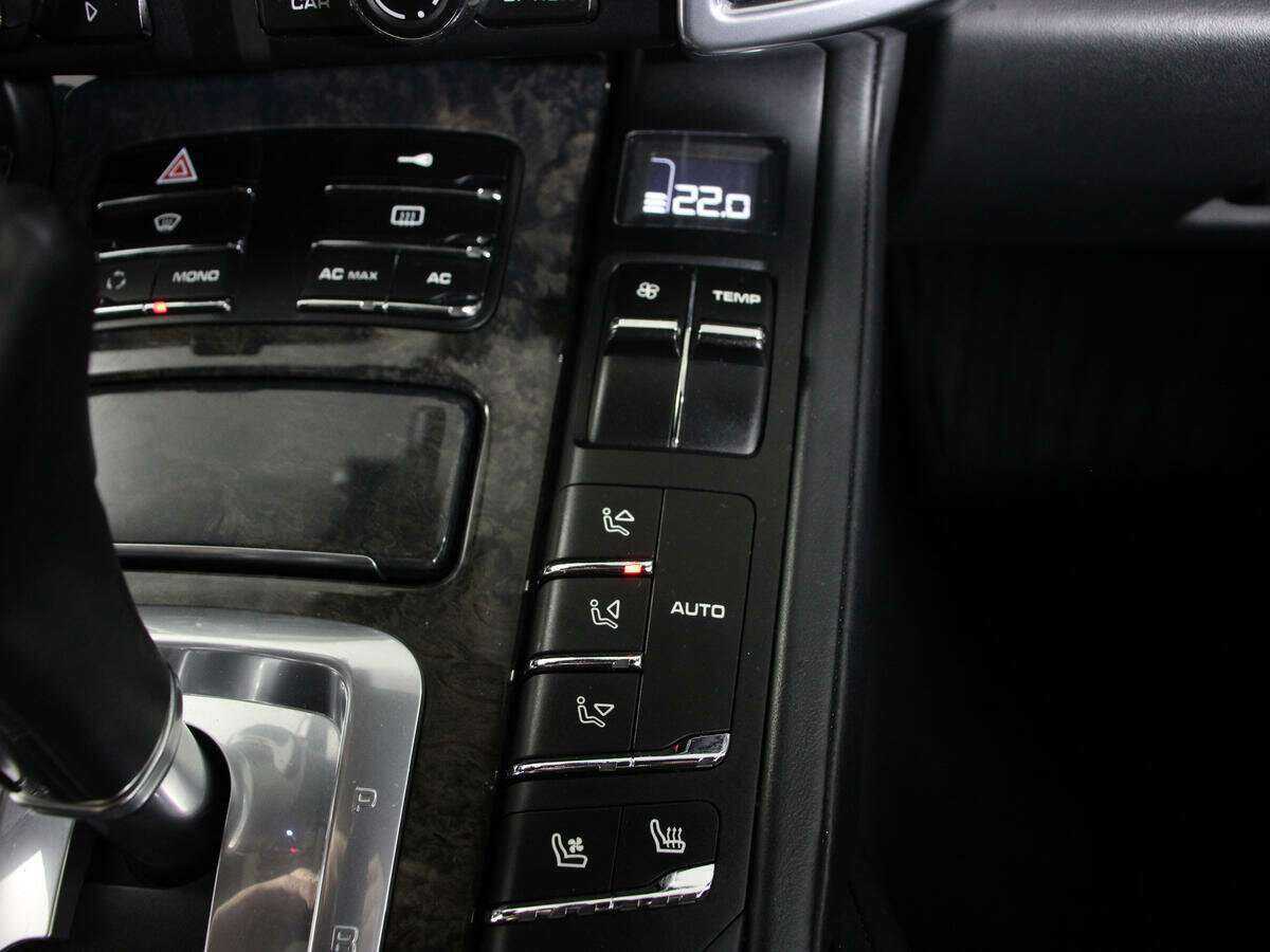 Porsche Cayenne 2010 года с пробегом. Фото: #26