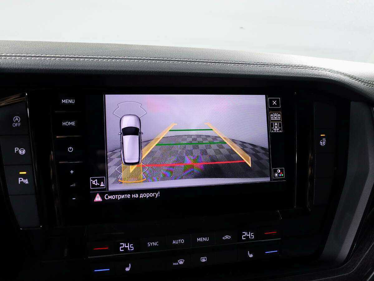 Volkswagen Touareg 2019 года с пробегом. Фото: #15