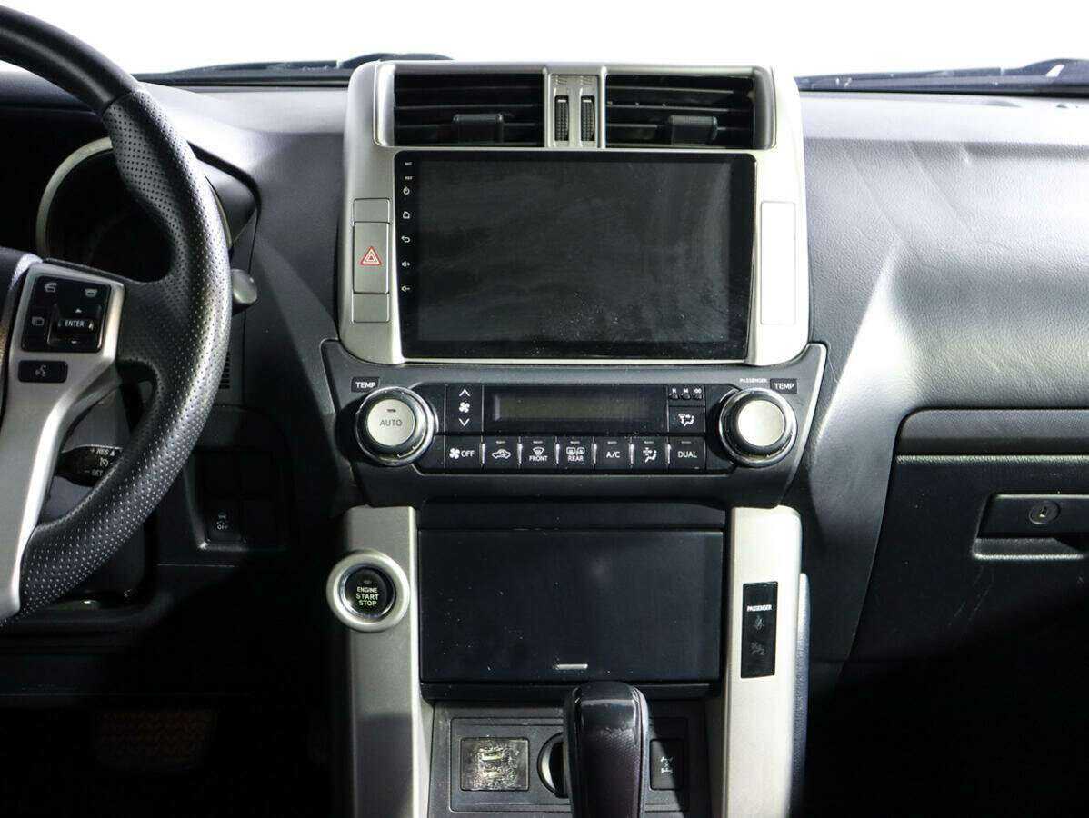 Toyota Land Cruiser Prado 2011 года с пробегом. Фото: #12