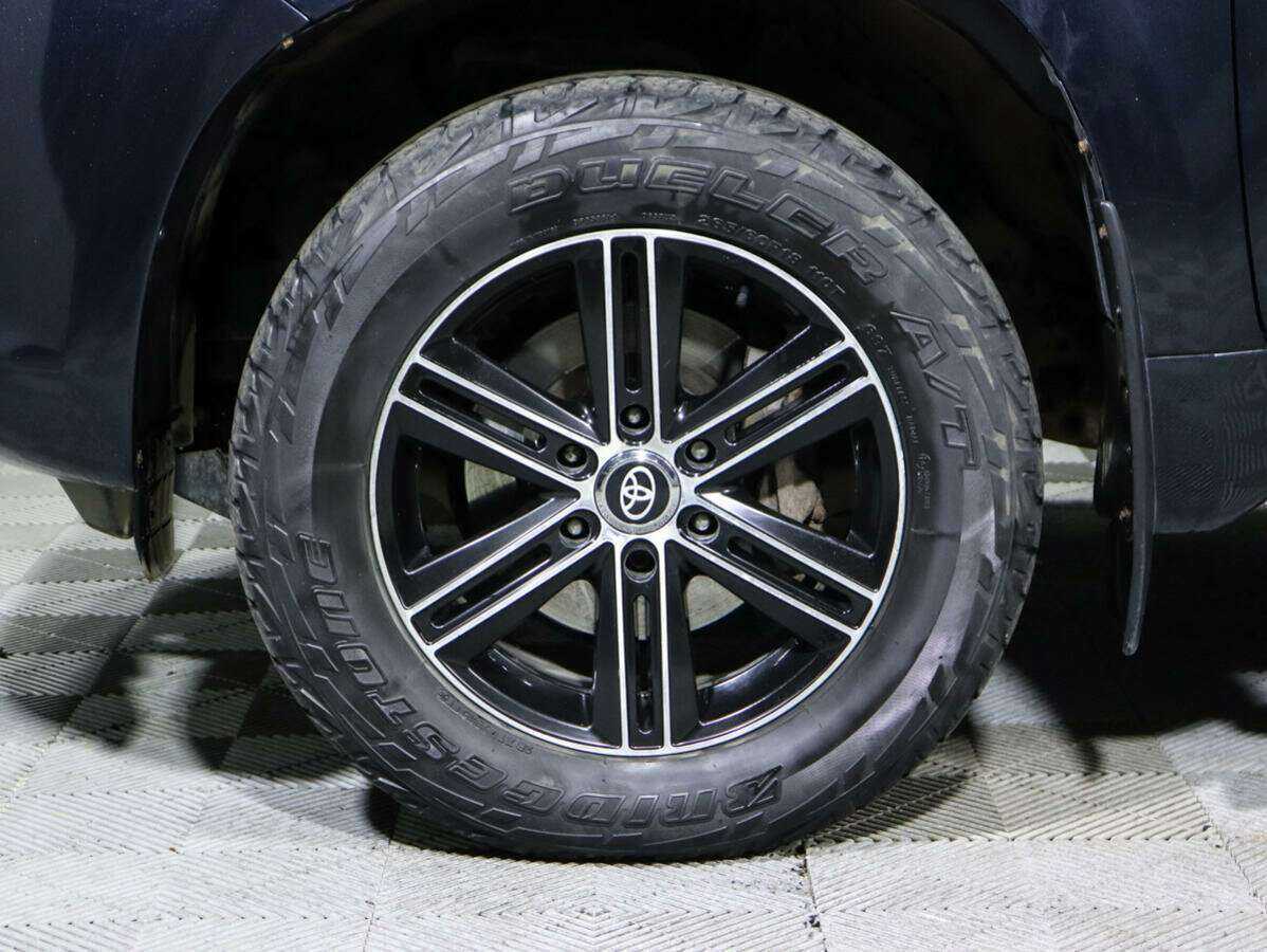 Toyota Land Cruiser Prado 2011 года с пробегом. Фото: #14