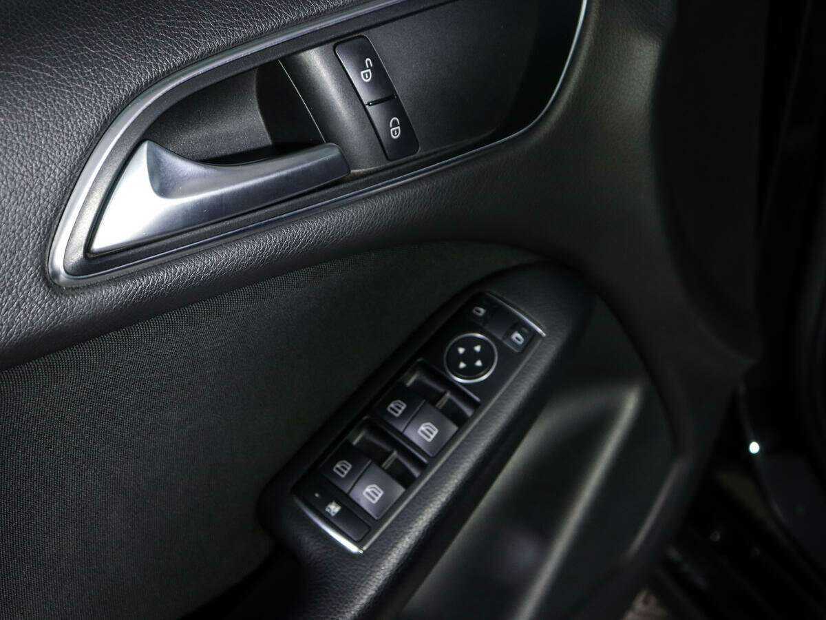 Mercedes-Benz B-Класс 2013 года с пробегом. Фото: #12