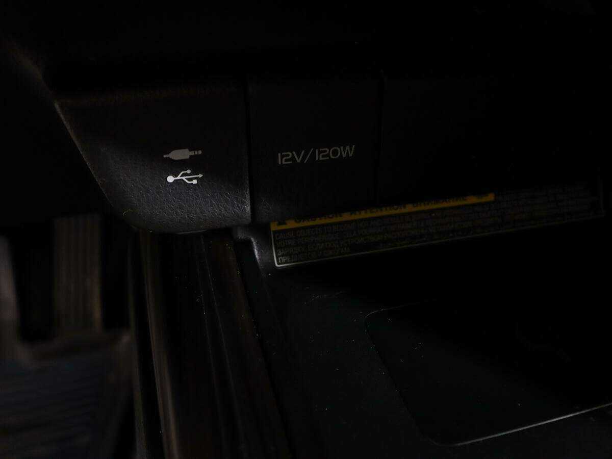 Toyota Camry 2020 года с пробегом. Фото: #22