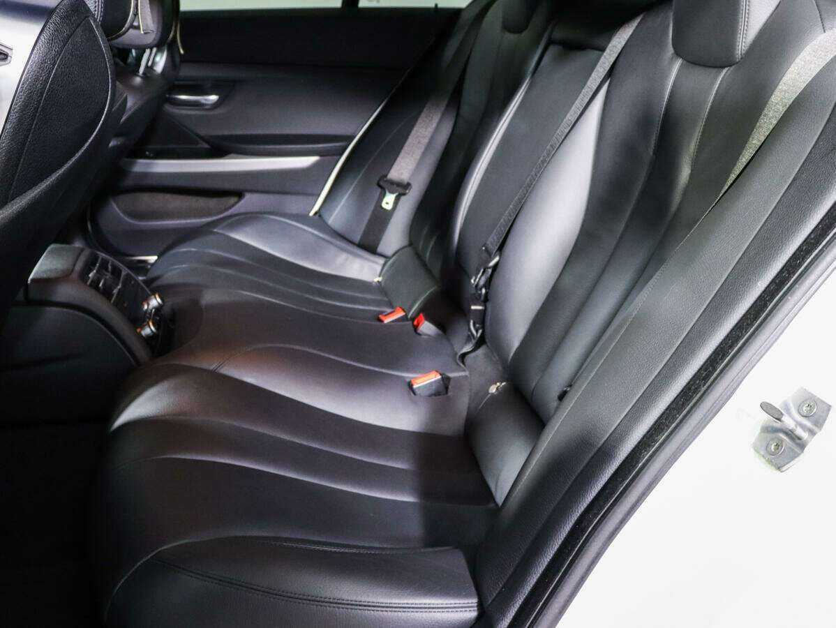 BMW 6 серии 2018 года с пробегом. Фото: #8