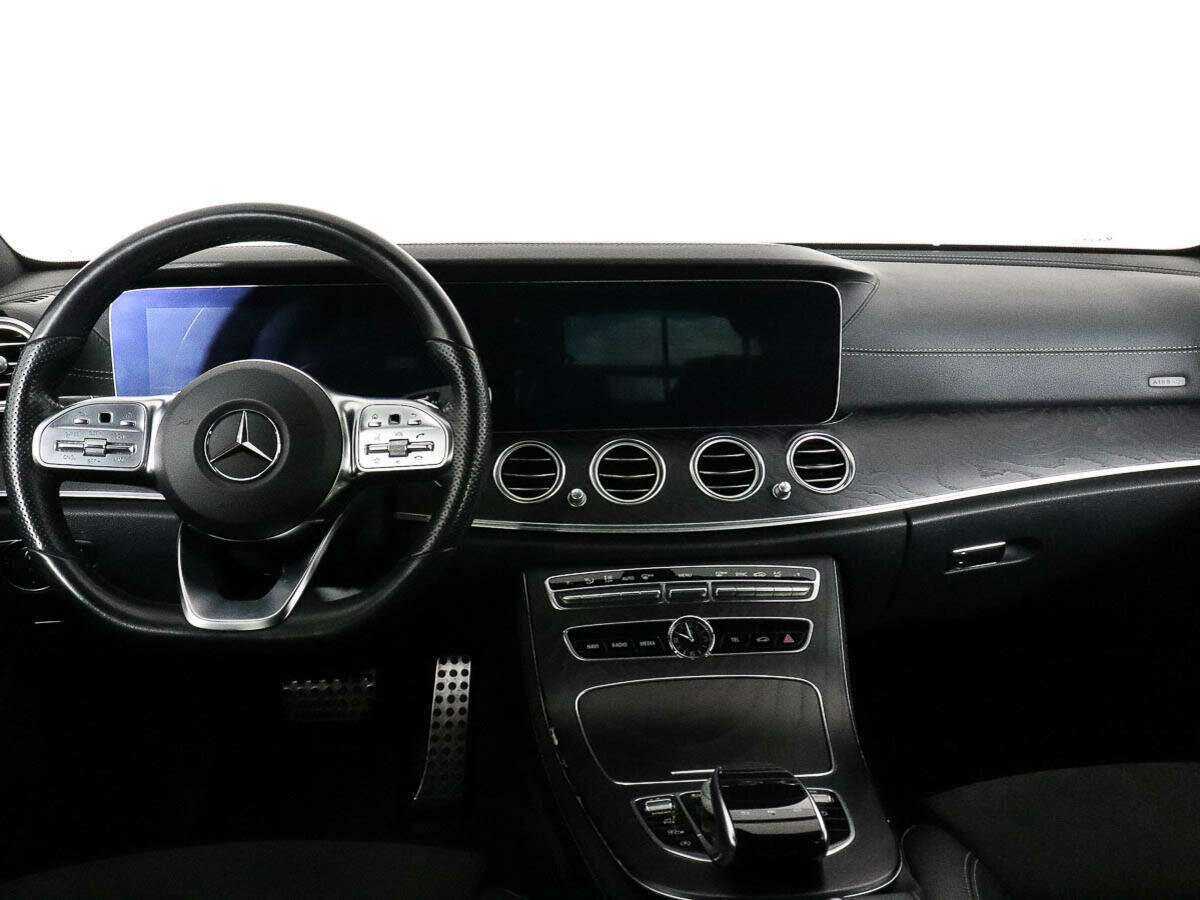 Mercedes-Benz E-Класс 2018 года с пробегом. Фото: #7