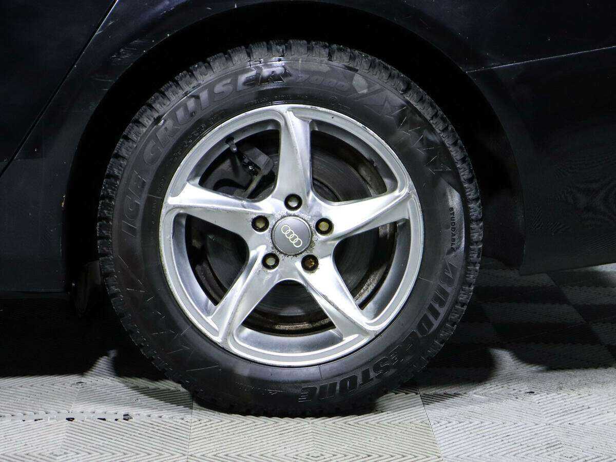 Audi A4 2010 года с пробегом. Фото: #12