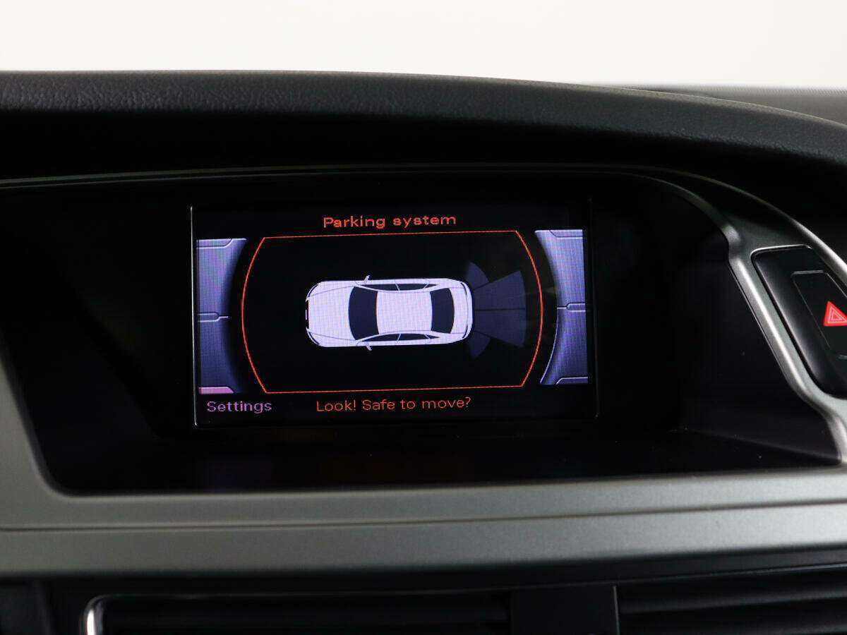 Audi A4 2010 года с пробегом. Фото: #18