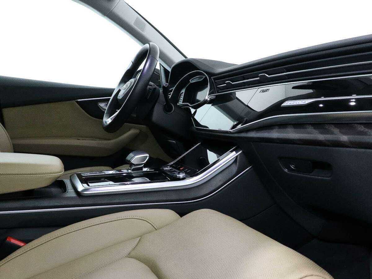 Audi Q8 2021 года с пробегом. Фото: #5