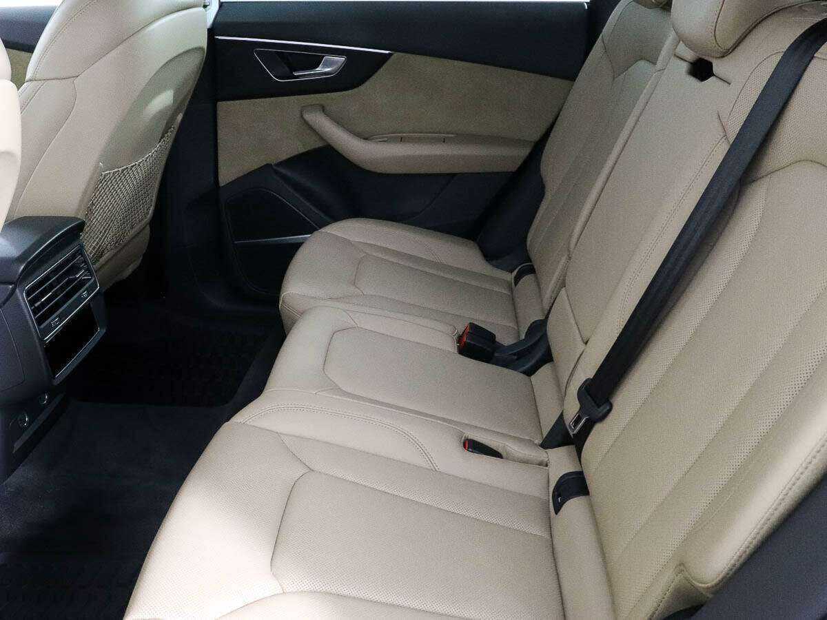 Audi Q8 2021 года с пробегом. Фото: #6