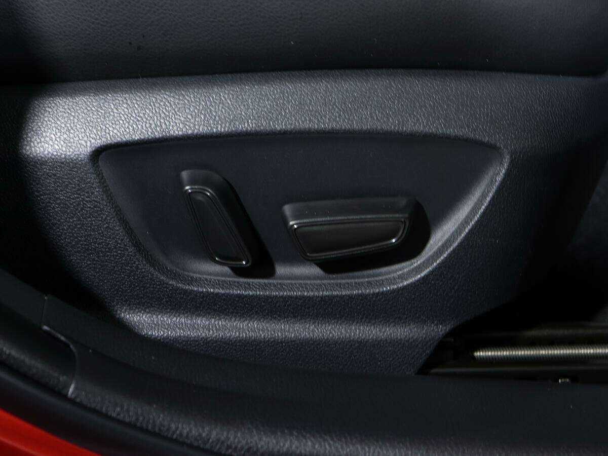 Toyota Camry 2021 года с пробегом. Фото: #16