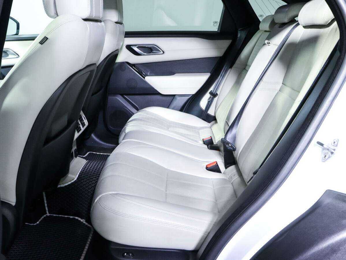 Land Rover Range Rover Velar 2018 года с пробегом. Фото: #7