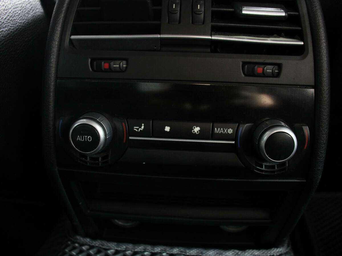 BMW 7 серии 2009 года с пробегом. Фото: #15