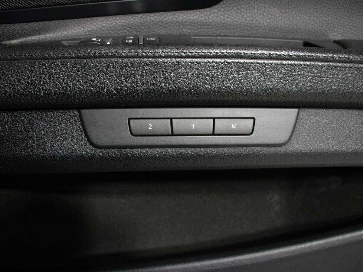 BMW 7 серии 2009 года с пробегом. Фото: #17