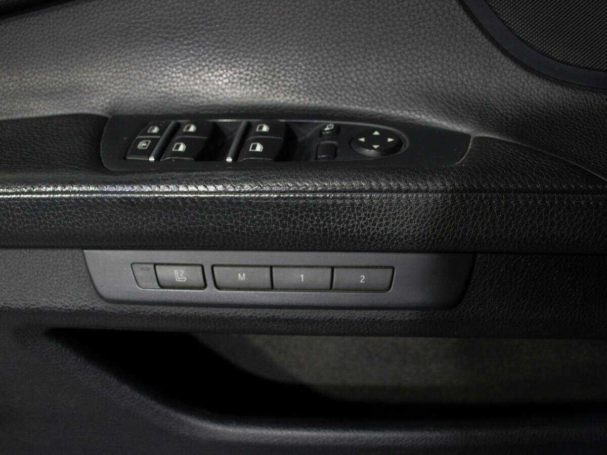 BMW 7 серии 2009 года с пробегом. Фото: #22