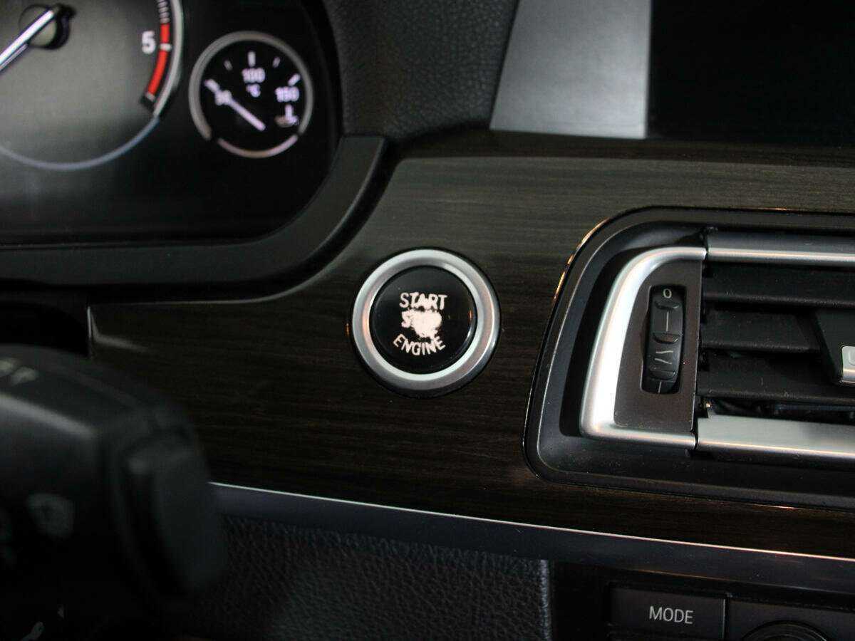 BMW 7 серии 2009 года с пробегом. Фото: #25