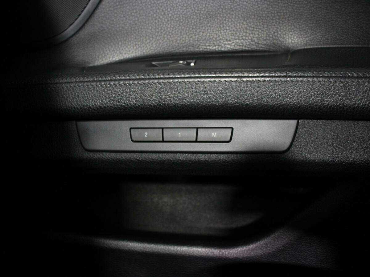 BMW 7 серии 2009 года с пробегом. Фото: #27