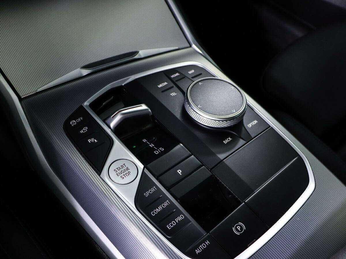 BMW 3 серии 2022 года с пробегом. Фото: #22