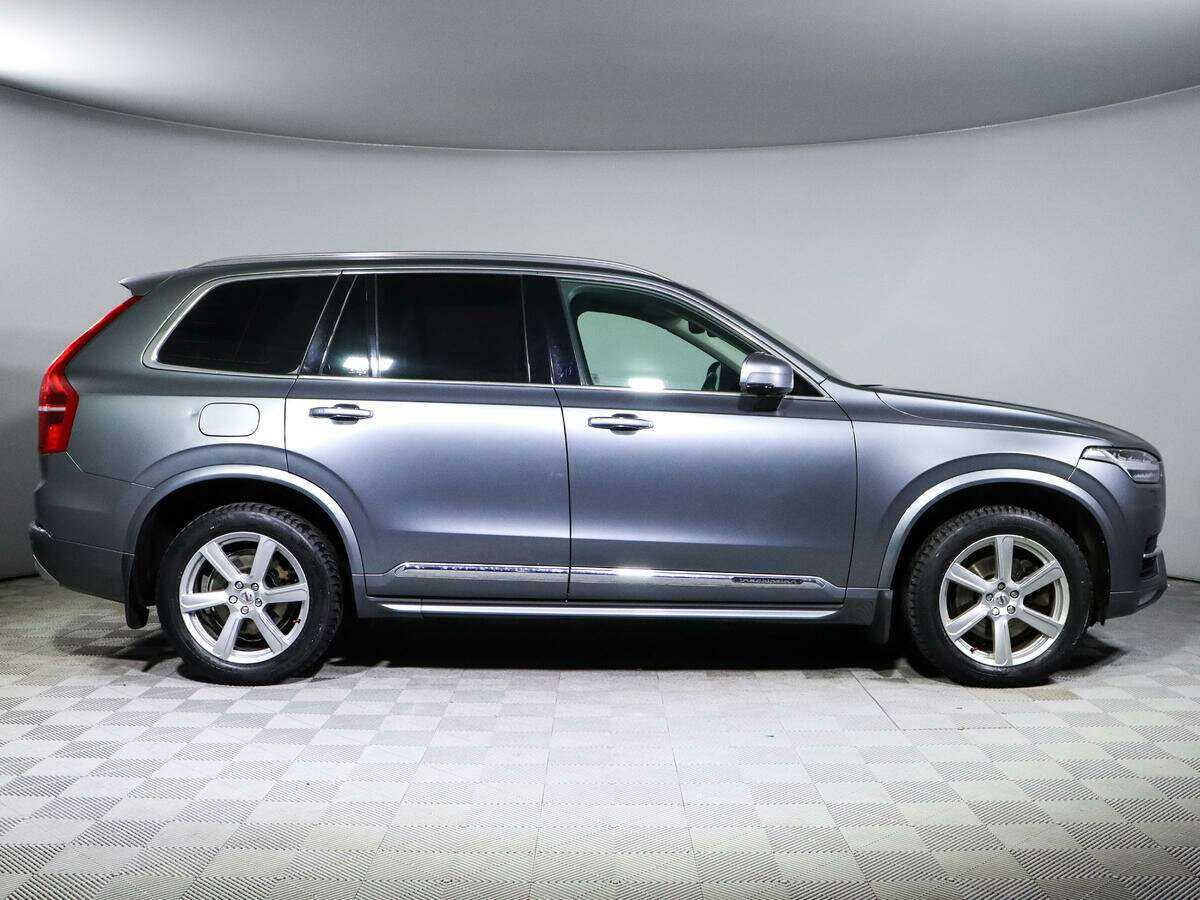 Volvo XC90 2017 года с пробегом. Фото: #3