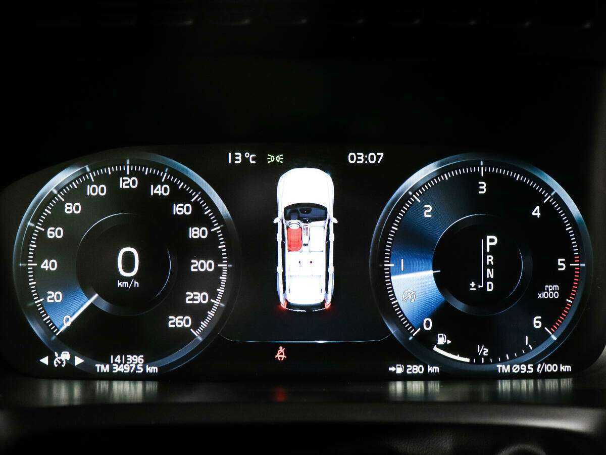 Volvo XC90 2017 года с пробегом. Фото: #9