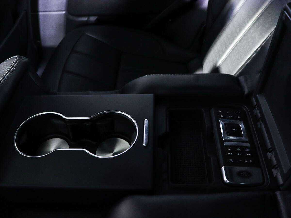 Land Rover Range Rover Sport 2019 года с пробегом. Фото: #21