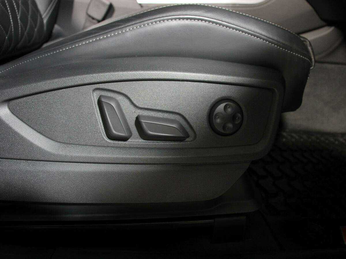 Audi SQ5 2021 года с пробегом. Фото: #12