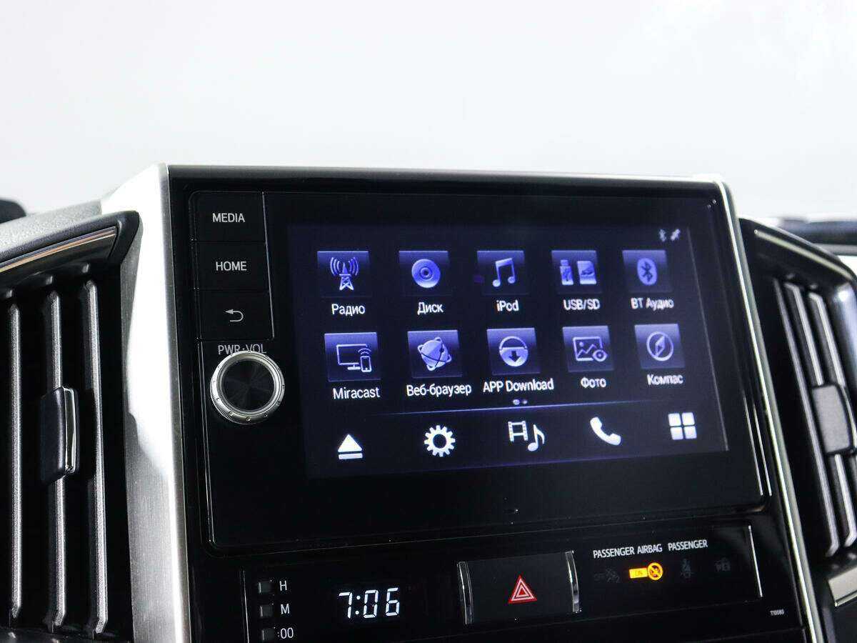 Toyota Land Cruiser 2017 года с пробегом. Фото: #15