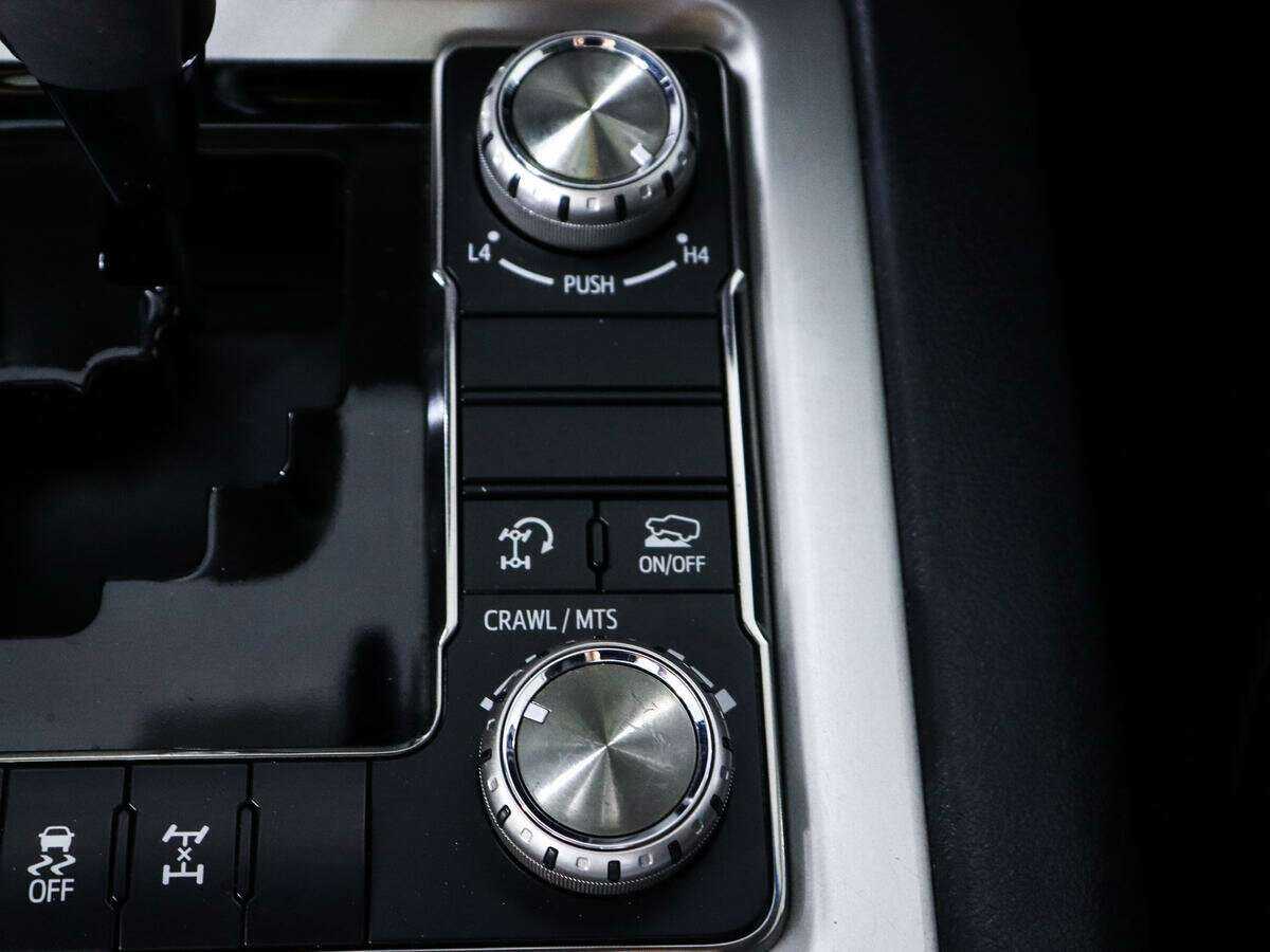 Toyota Land Cruiser 2017 года с пробегом. Фото: #22