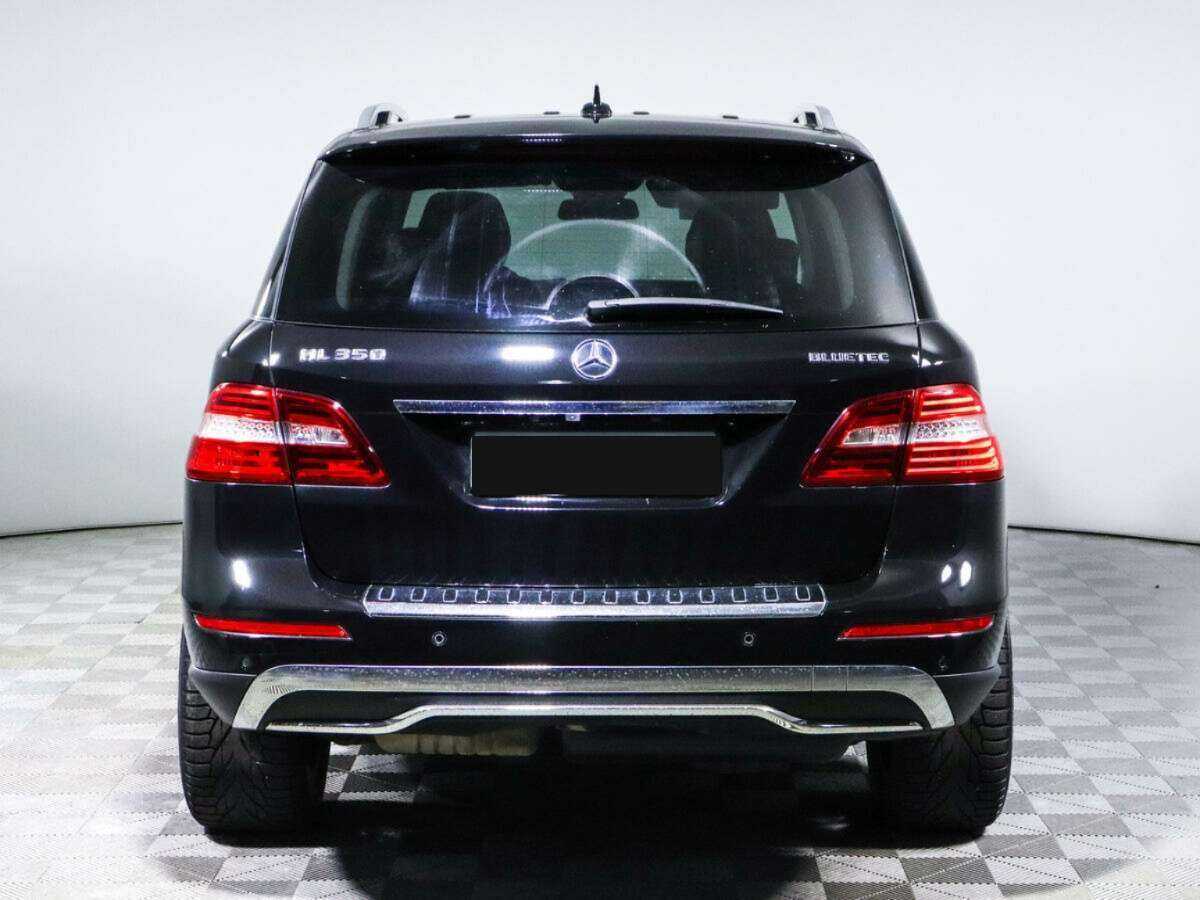 Mercedes-Benz M-Класс 2011 года с пробегом. Фото: #4