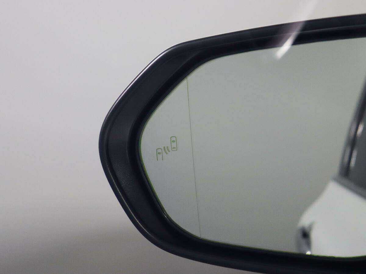 Toyota Camry 2018 года с пробегом. Фото: #14