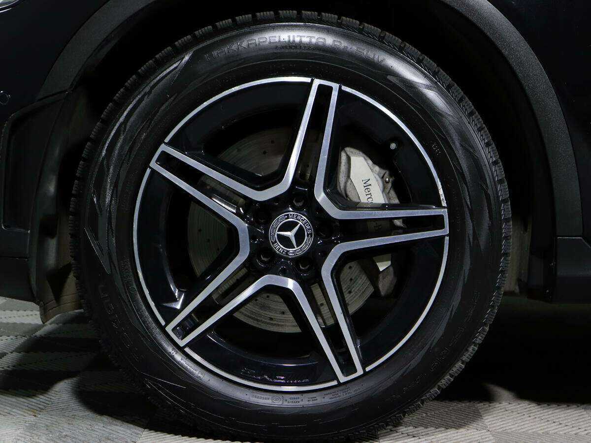 Mercedes-Benz GLC 2020 года с пробегом. Фото: #13