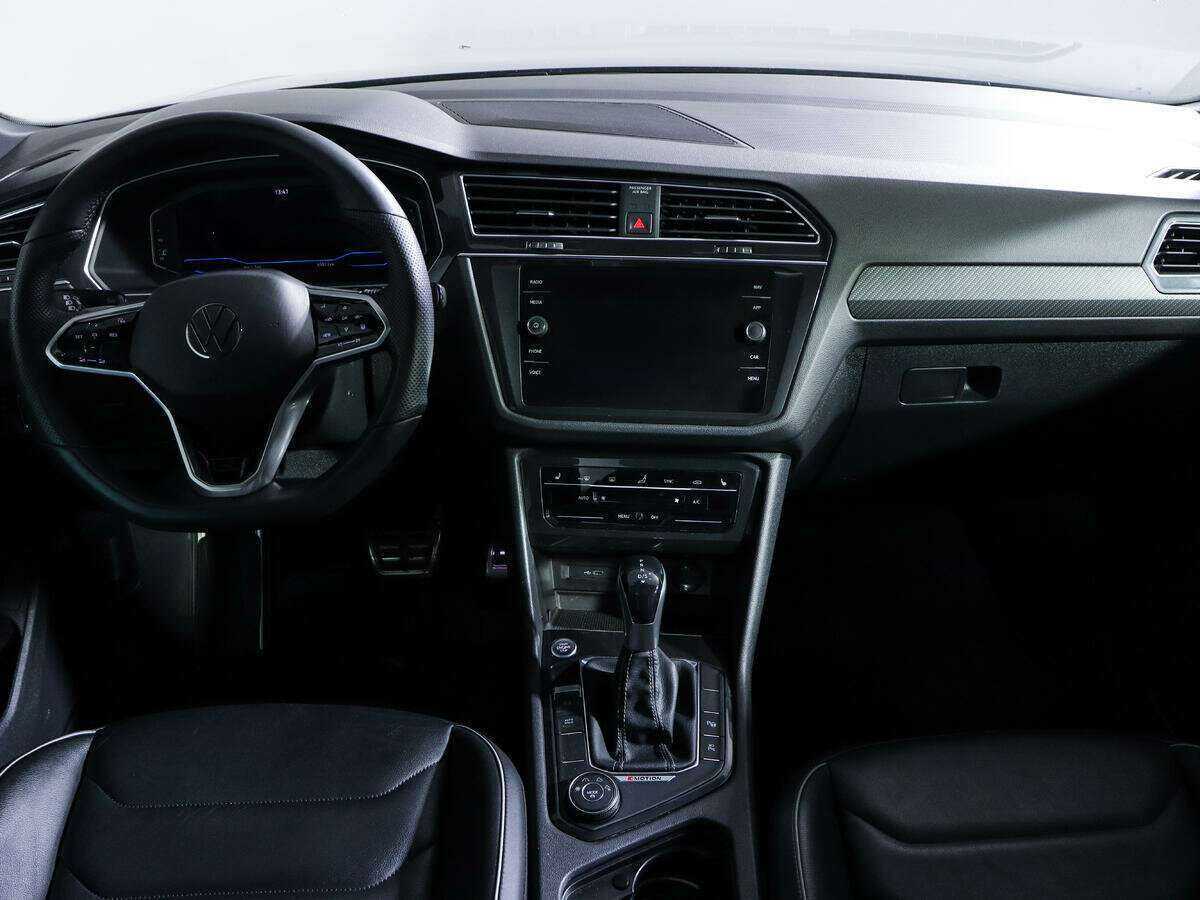 Volkswagen Tiguan 2021 года с пробегом. Фото: #9