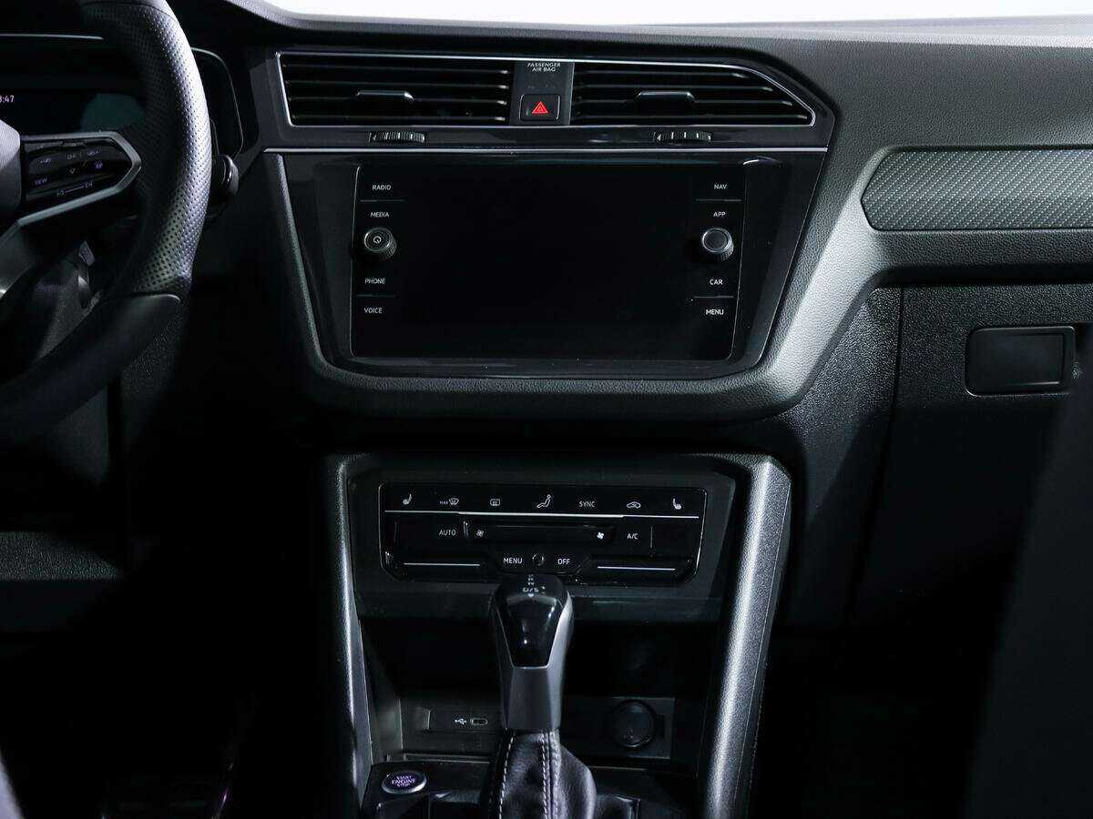 Volkswagen Tiguan 2021 года с пробегом. Фото: #10