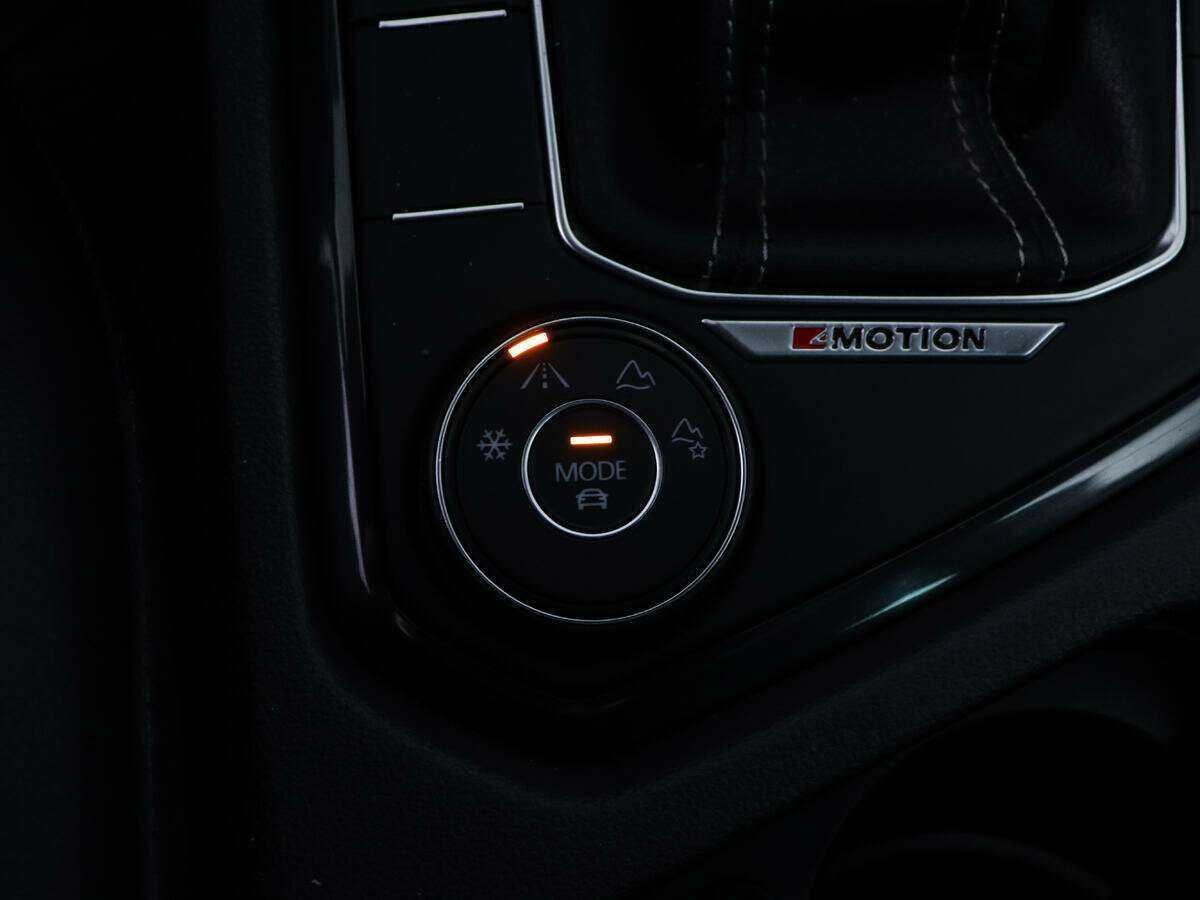 Volkswagen Tiguan 2021 года с пробегом. Фото: #20
