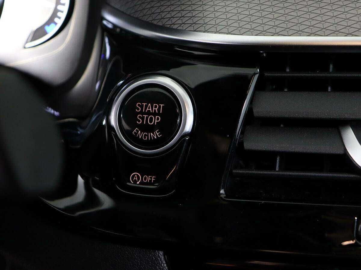 BMW 5 серии 2018 года с пробегом. Фото: #21