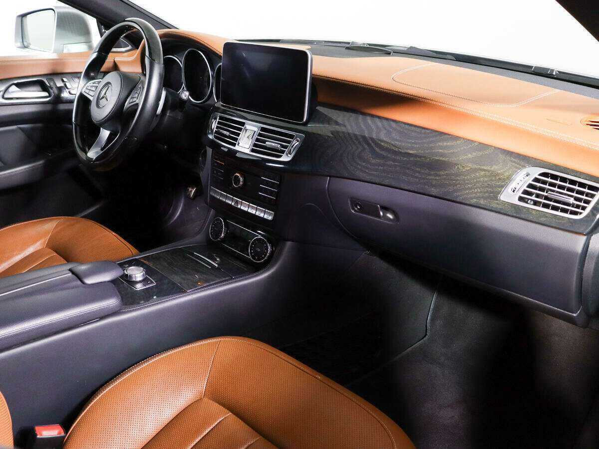 Mercedes-Benz CLS 2014 года с пробегом. Фото: #7