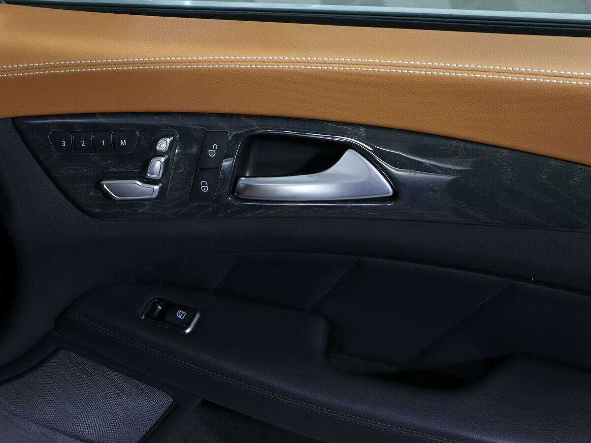 Mercedes-Benz CLS 2014 года с пробегом. Фото: #14