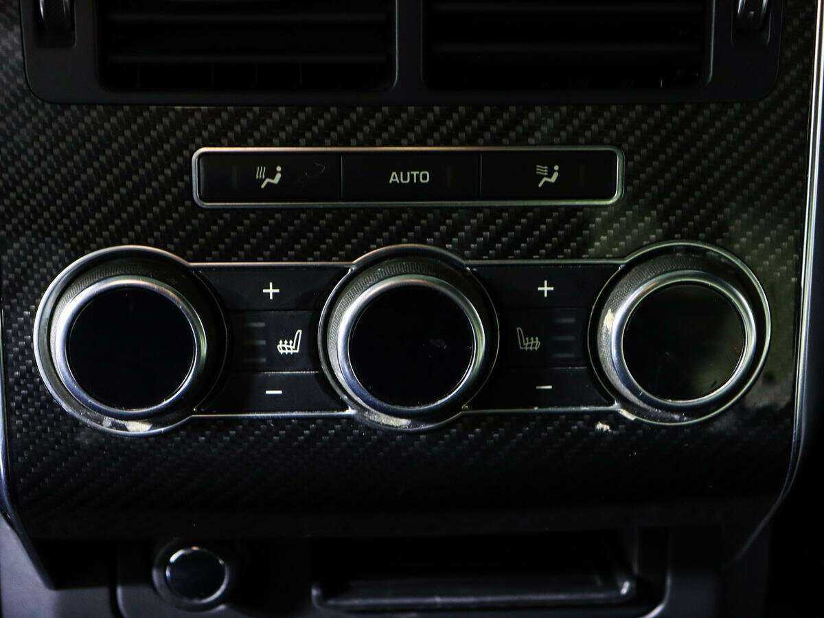 Land Rover Range Rover Sport 2015 года с пробегом. Фото: #16