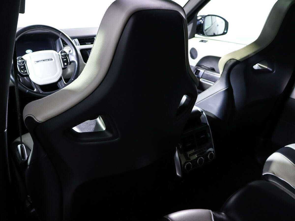 Land Rover Range Rover Sport 2015 года с пробегом. Фото: #18